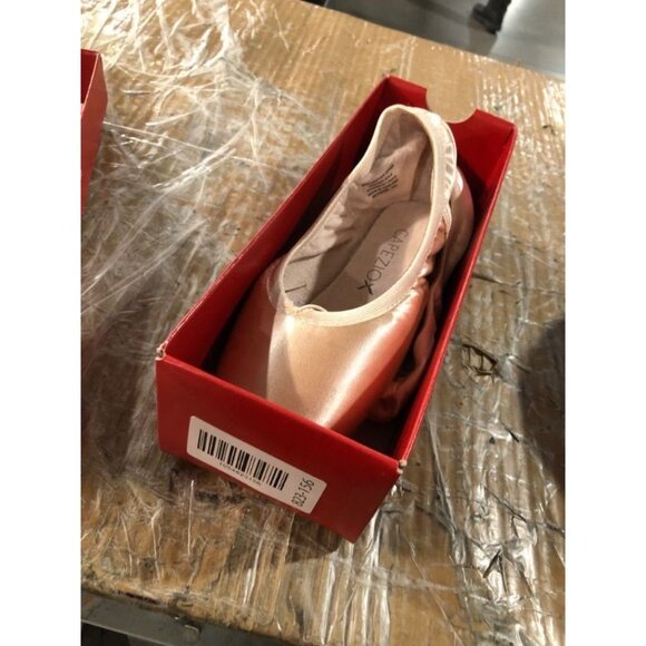 Capezio Womens Donatella 1139WPTP7.5WW-PTP-7.5 Wide Wide US - Picture 2 of 5